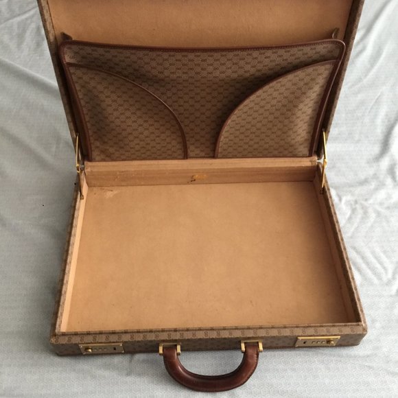 Vintage Gucci Briefcase - Picture 15 of 16